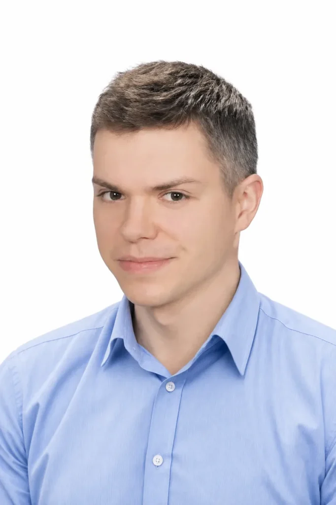 dr n. med. Mateusz Klamann